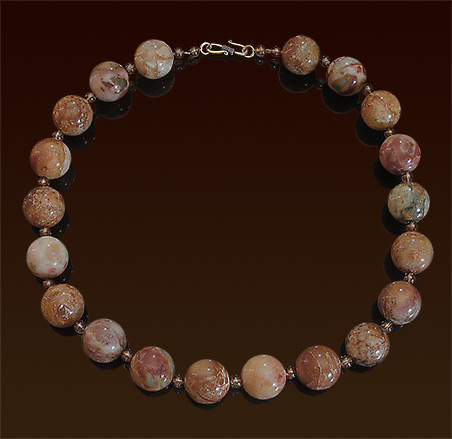 Agate necklace, large round stones, , vermeil "S" clasp